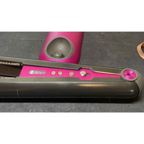 Dyson Corrale Hair Straightener HS03 Fuchsia Pink With Charging Base & Adapter - Picture 8 of 11